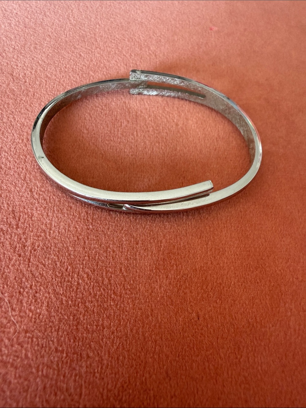 Avon Vintage Hinge Silver Colored Bangle Braclet